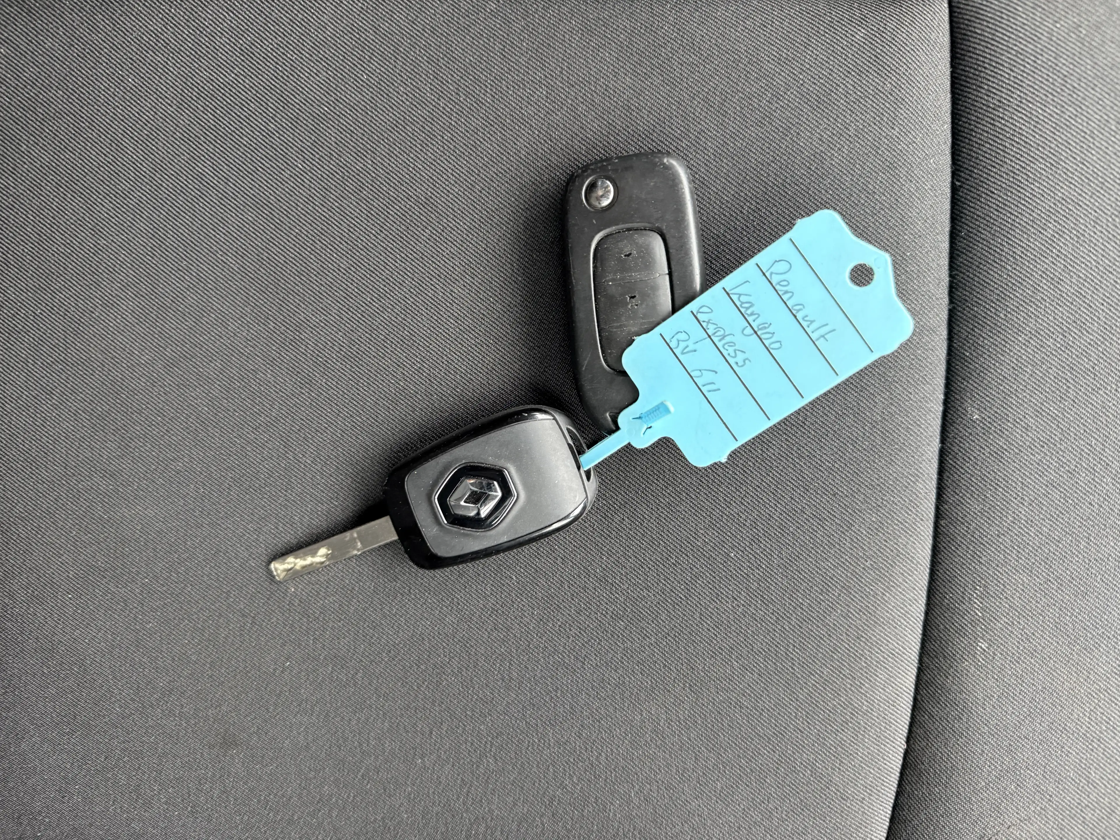 Renault Kangoo Kangoo Grand Comfort 1.3 TCe 100PK — photo 27