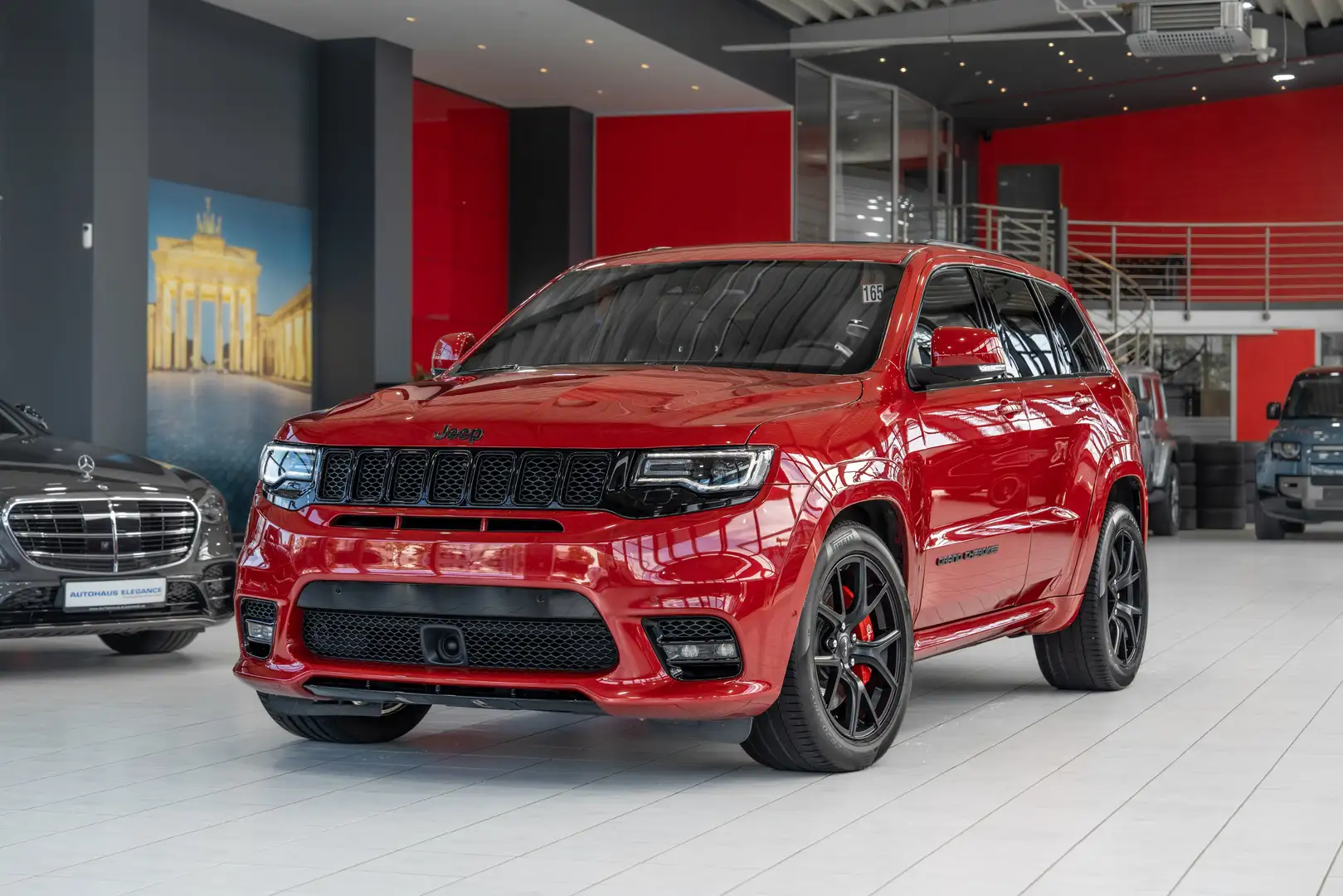 Jeep Grand Cherokee V8 HEMI SRT*NAPPA*H/K*SPORTSITZE* Roşu - 1