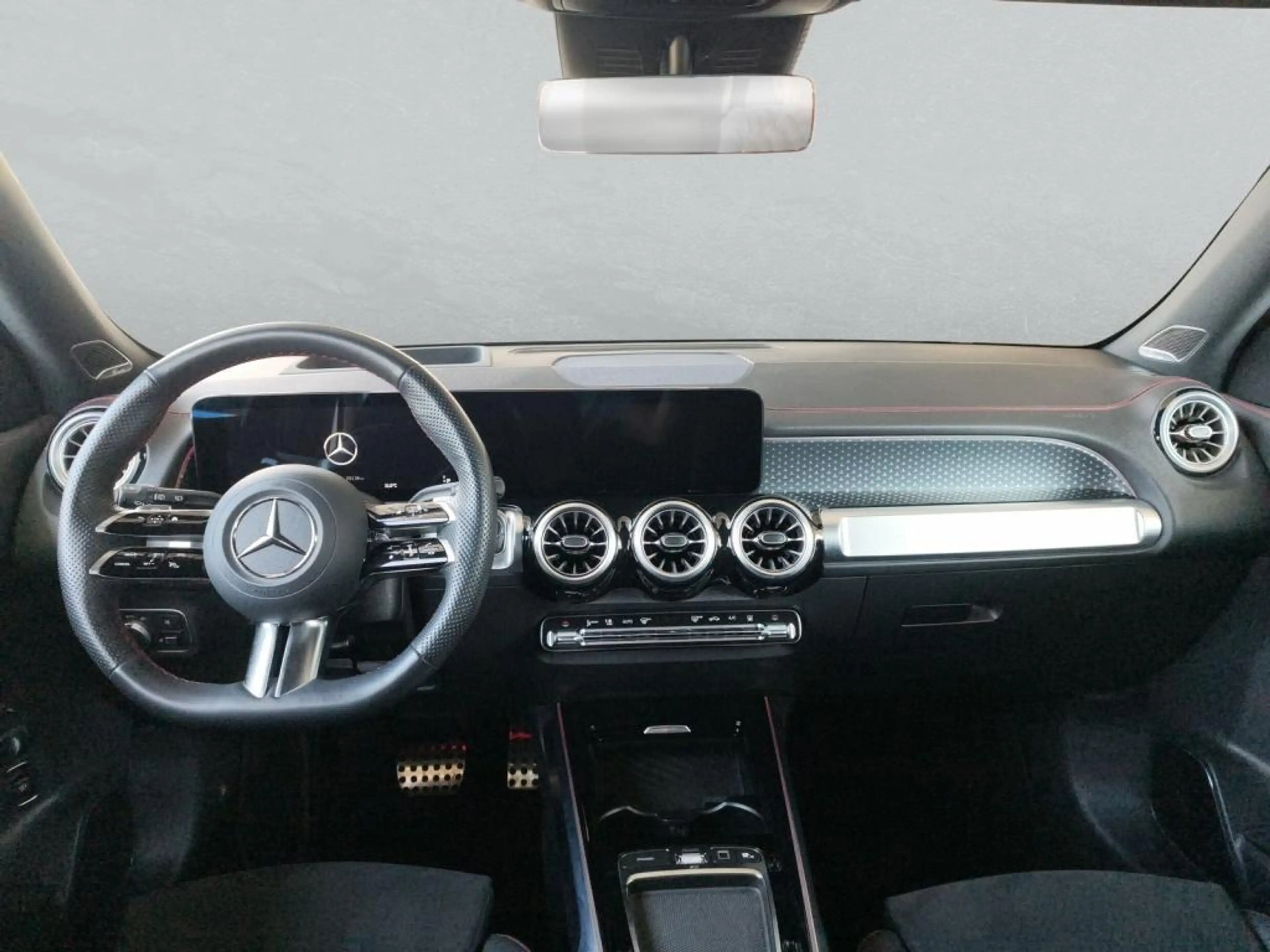 Mercedes-Benz EQB 350 4MATIC 360 ACC AHK AUT HUD Kam. KeyLess — photo 11