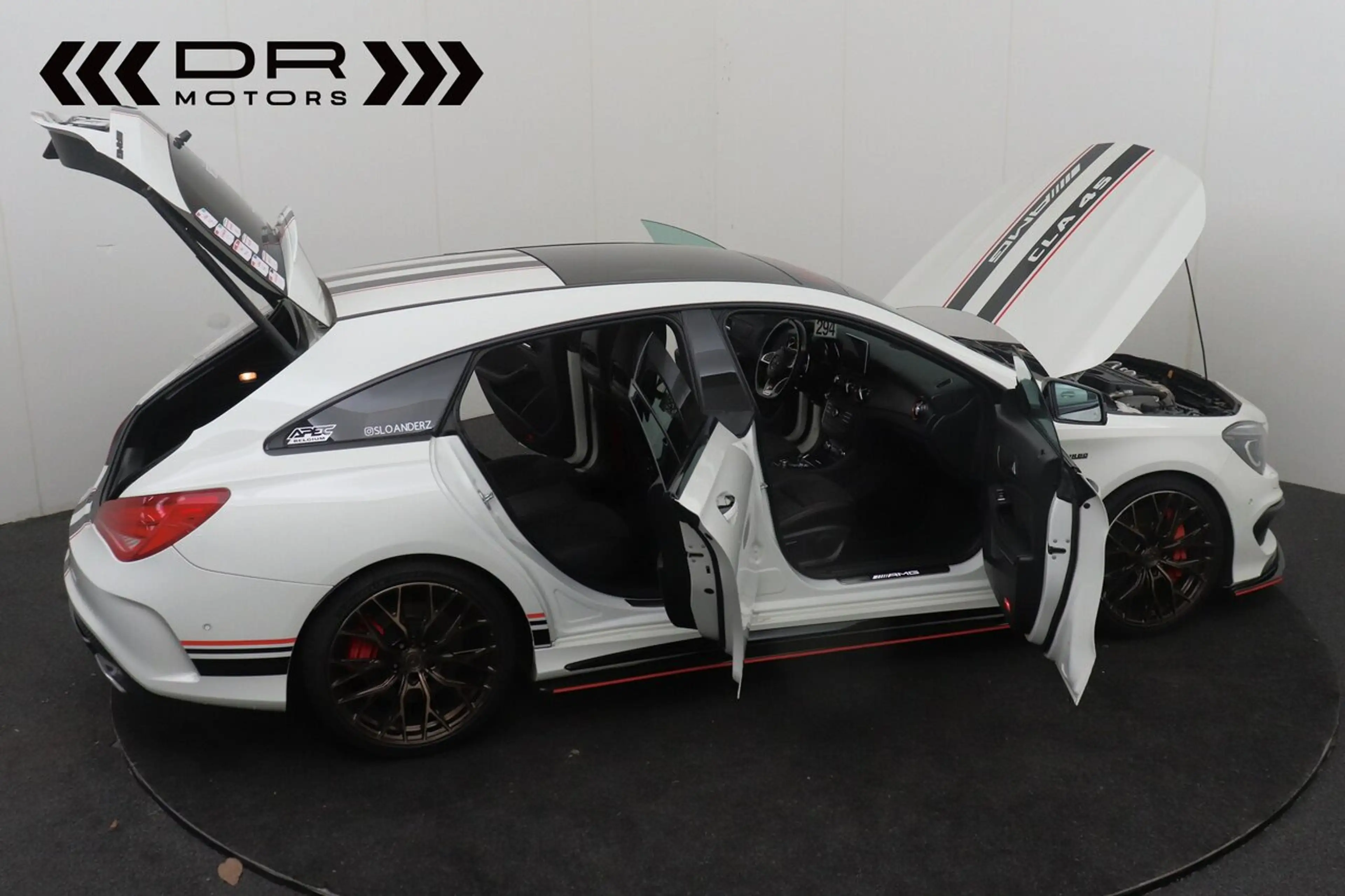 Mercedes-Benz CLA 45 AMG AMG - CARPLAY — photo 9