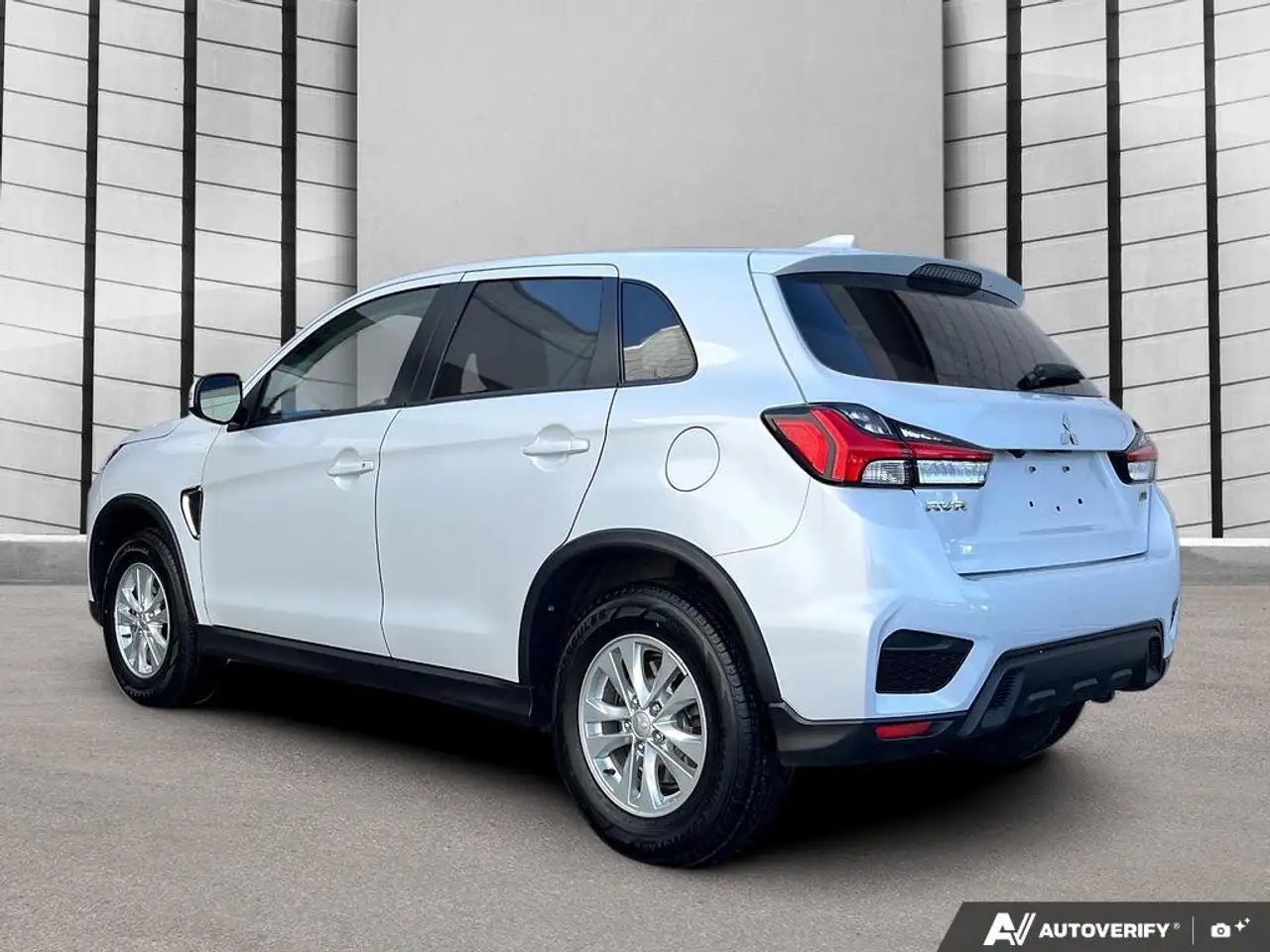 Mitsubishi RVR снимка Mitsubishi RVR