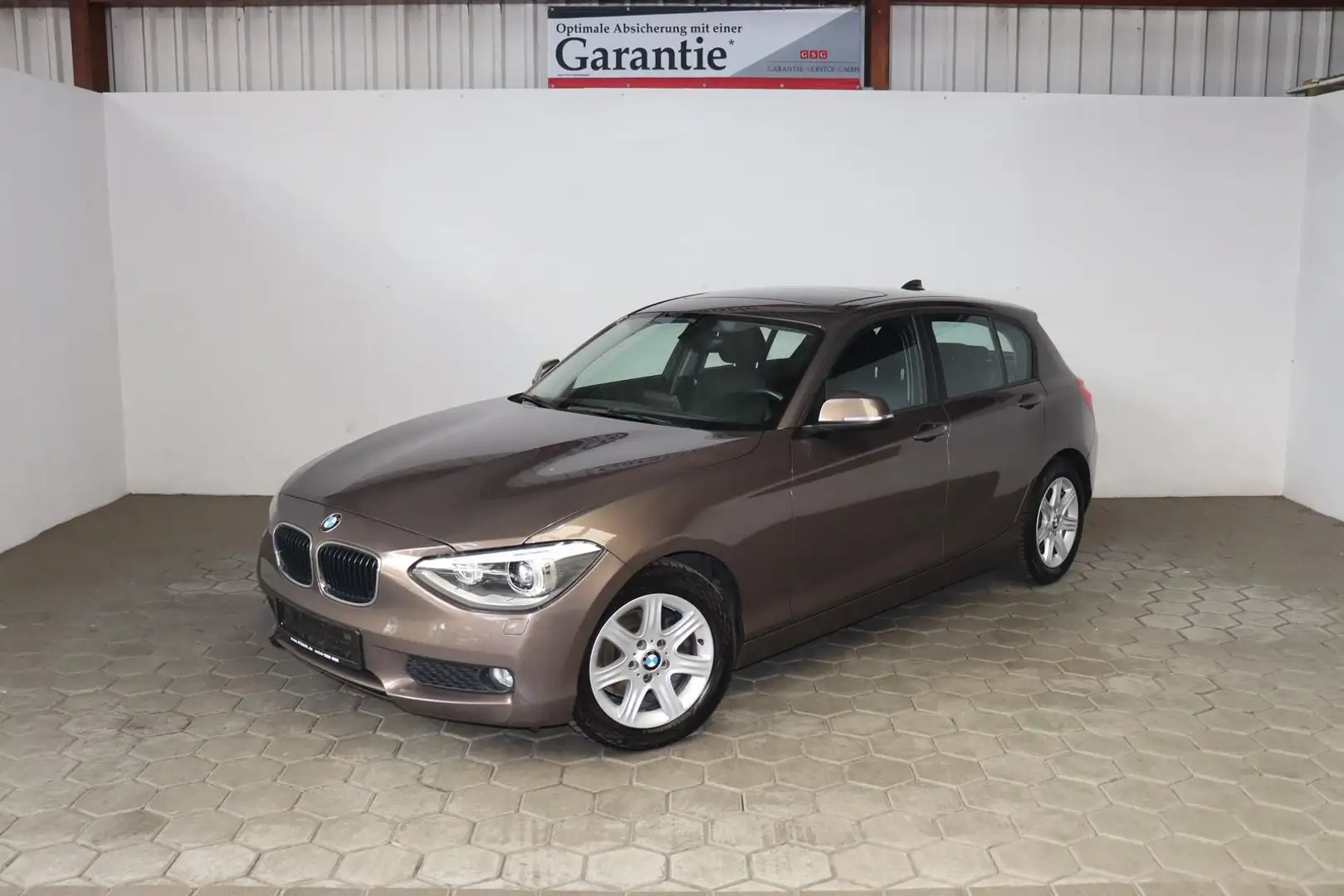 BMW 116 i XENON*NAVI*LEDER*SCHIEBEDACH - 2