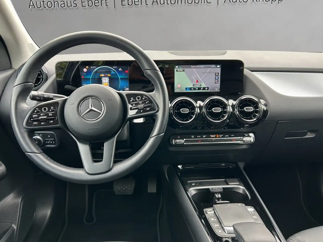 Mercedes-Benz GLA 7G Kamera Totwinkel AHK AppleCarPlay SHZ, миниатюра 9