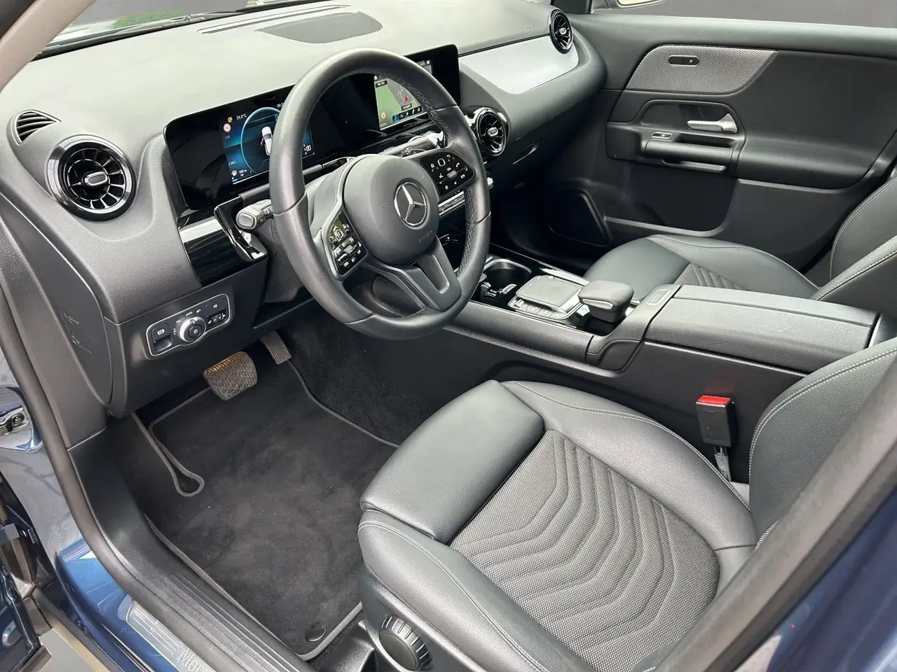 Mercedes-Benz GLA 7G Kamera Totwinkel AHK AppleCarPlay SHZ, миниатюра 7