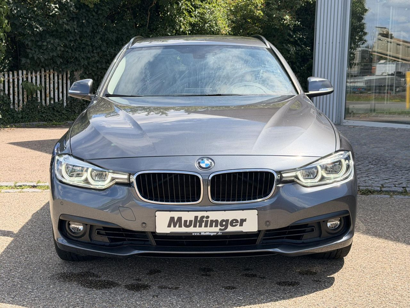 BMW 320 Verkauf nur an Gewerbe i Tour. Leder Navi PDC — photo 3