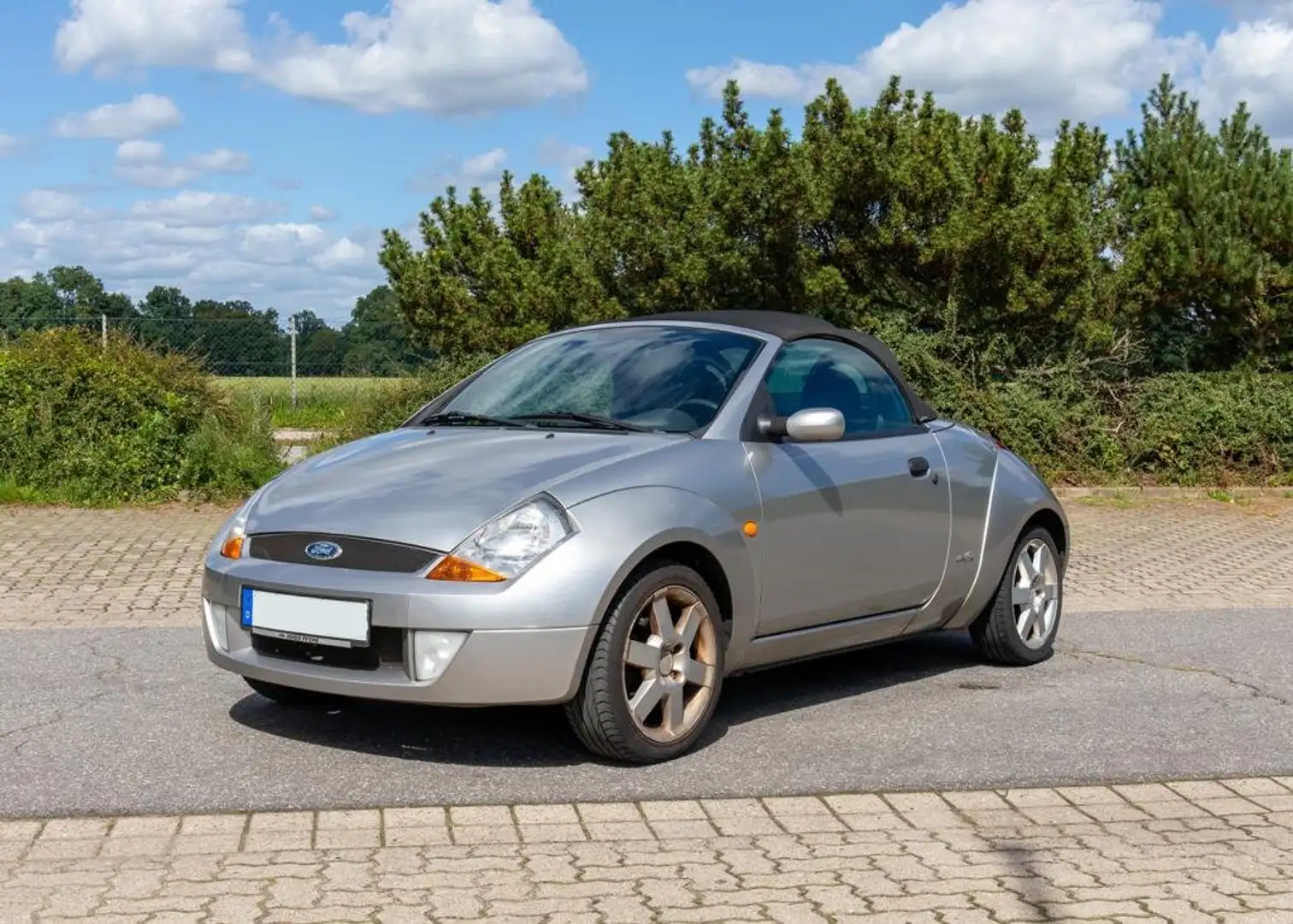 Ford Streetka Streetka 1.6 8V Grijs - 1