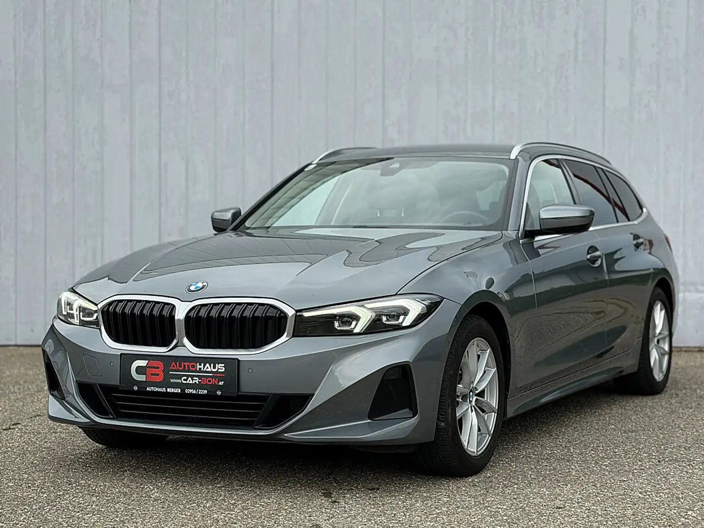 BMW Sonstige 3er-Reihe 318d Aut. Silber - 1