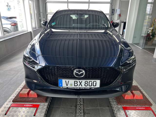 Mazda 3 2.5L e-SKYACTIV G 140ps Homura