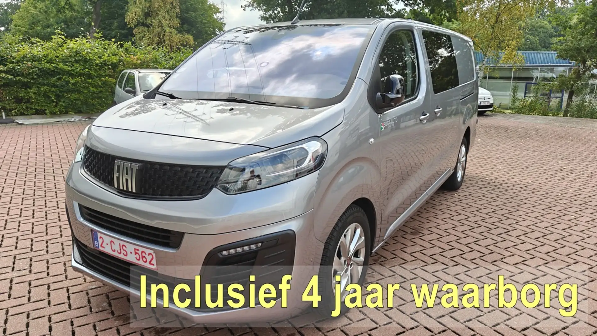 Fiat Scudo 5 plaatsen lichte vrachtwagen Gris - 1