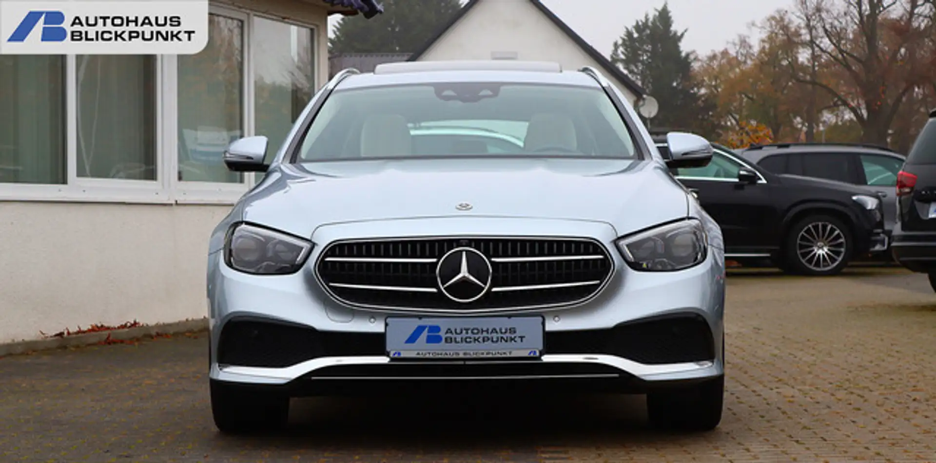 Mercedes-Benz E 300 de T DISTRONIC+KAMERA360+MEMORY+WIDESCREEN Silber - 2