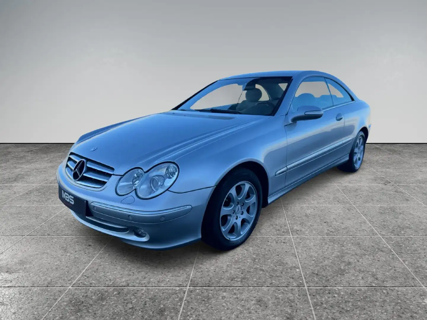 Mercedes-Benz CLK 270 CLK 270 CDI *CLIM *AUTO *GPS *VOLANT MULTI Silber - 1