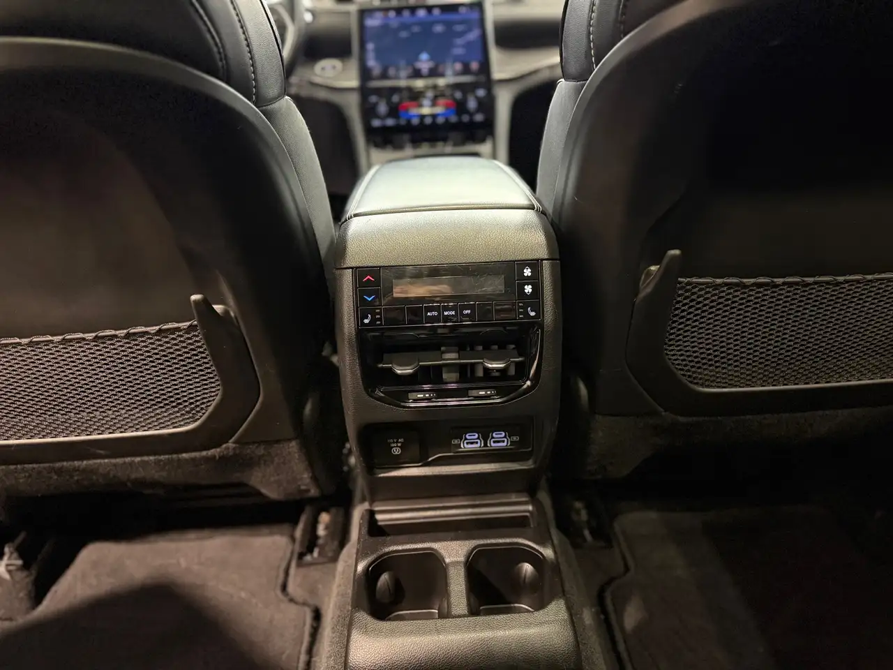 Jeep Grand Cherokee fotografie Jeep Grand Cherokee