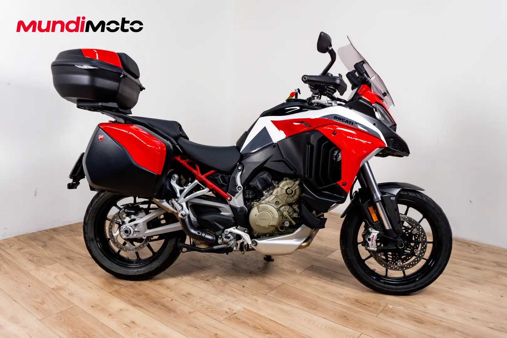 Ducati Multistrada V4 S - 1