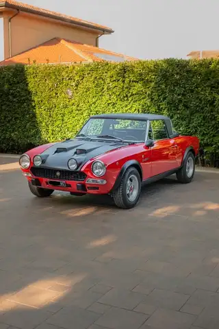 Abarth 124 Spider