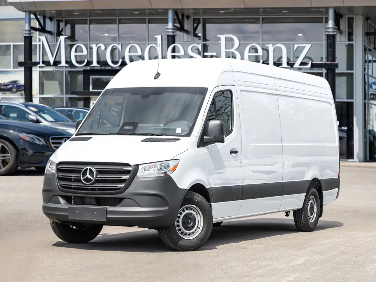 Mercedes-Benz Sprinter снимка Mercedes-Benz Sprinter