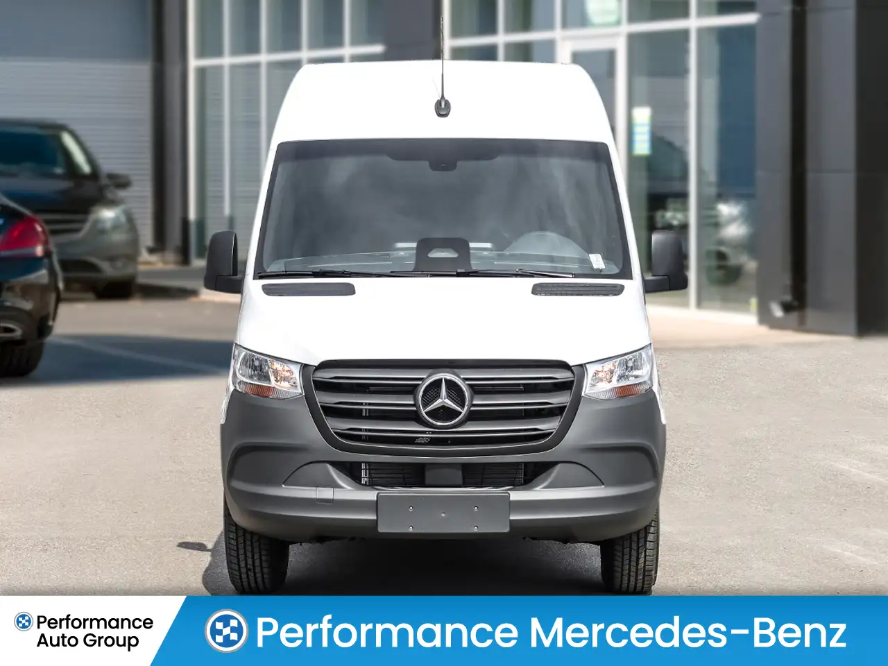 Mercedes-Benz Sprinter снимка Mercedes-Benz Sprinter