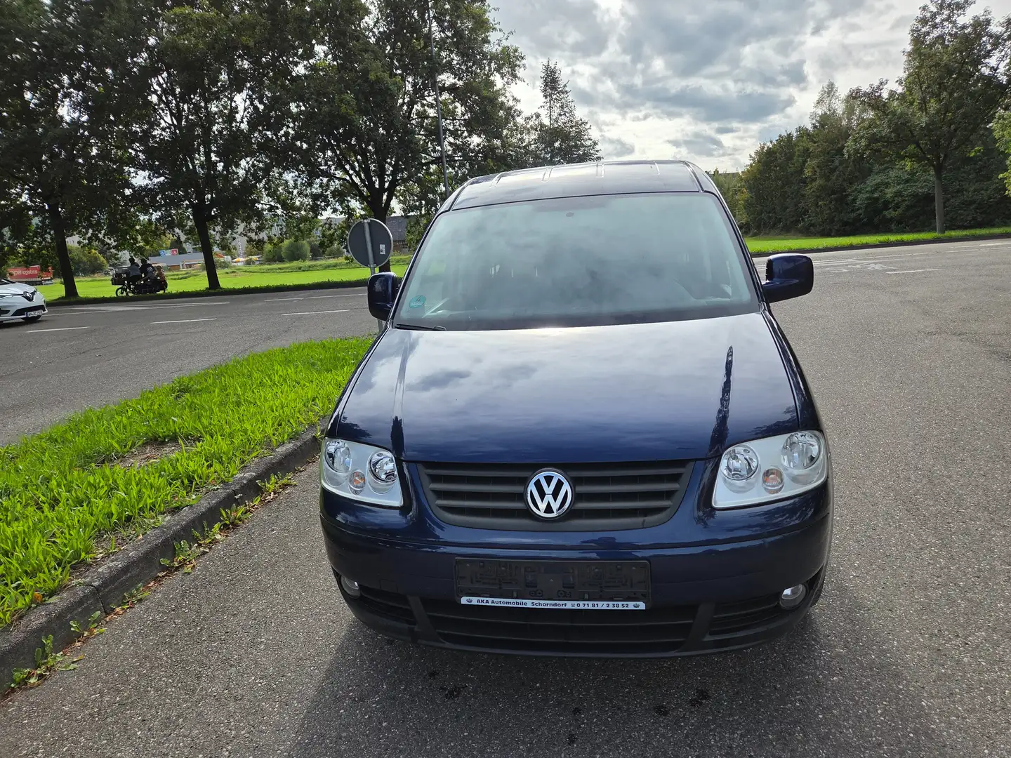 Volkswagen Caddy Maxi Life*7SITZER* Blau - 2