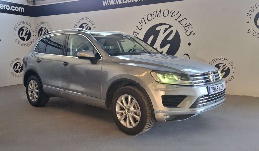 Volkswagen Touareg 3.0TDI V6 BMT Premium 193kW Tiptronic - foto 1