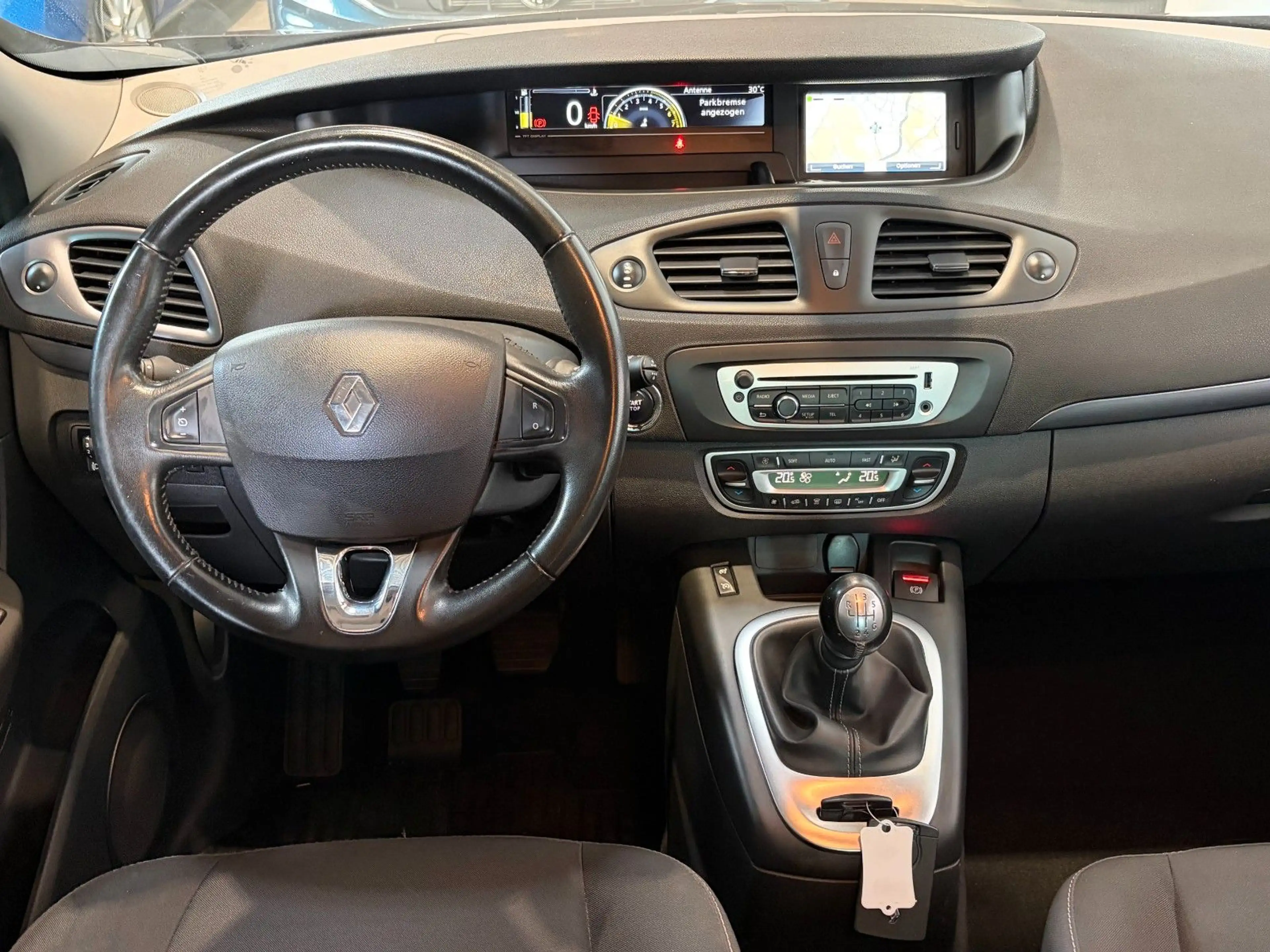 Renault Scenic III Limited 1.2 — photo 10