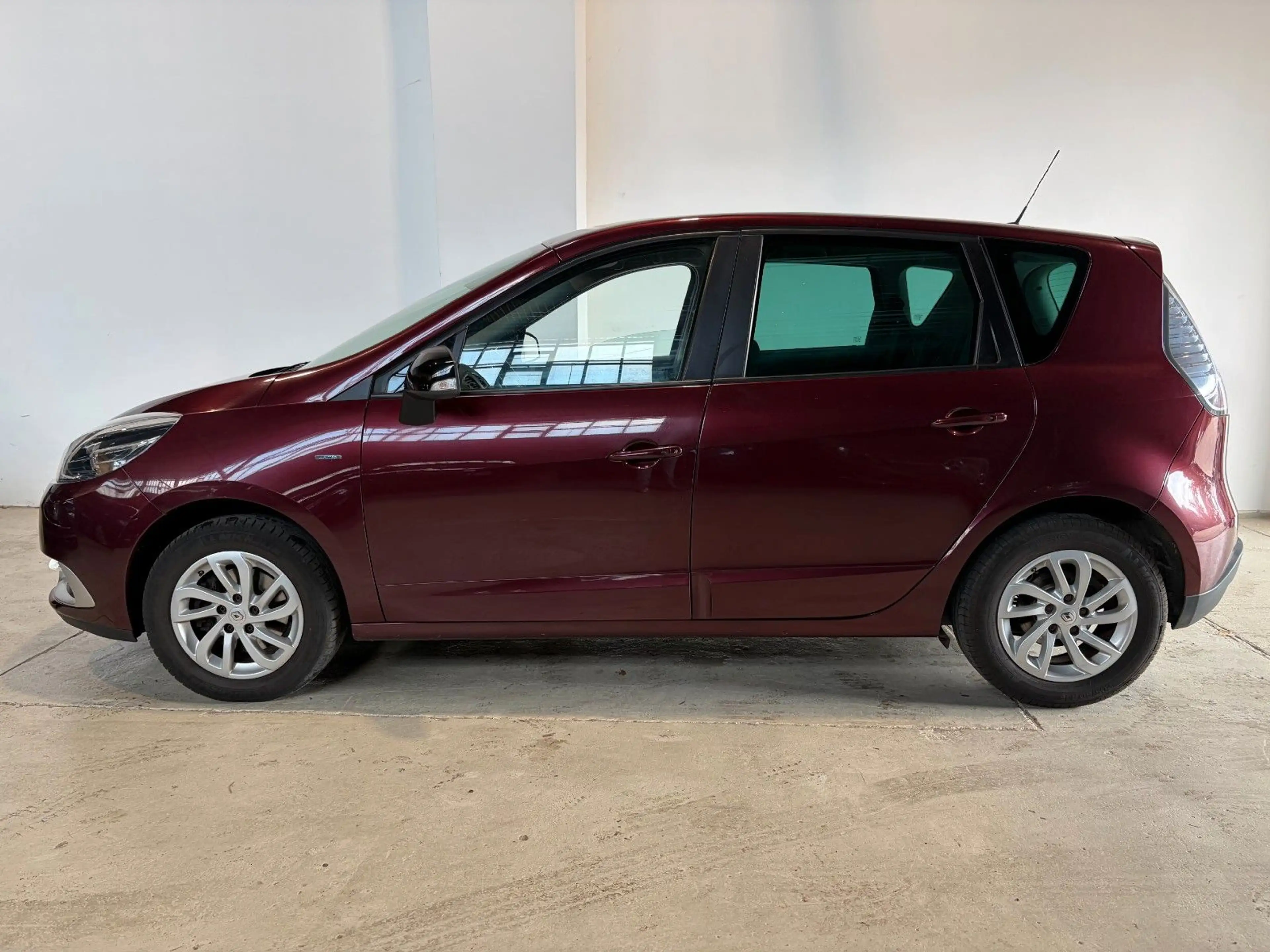 Renault Scenic III Limited 1.2 — photo 5