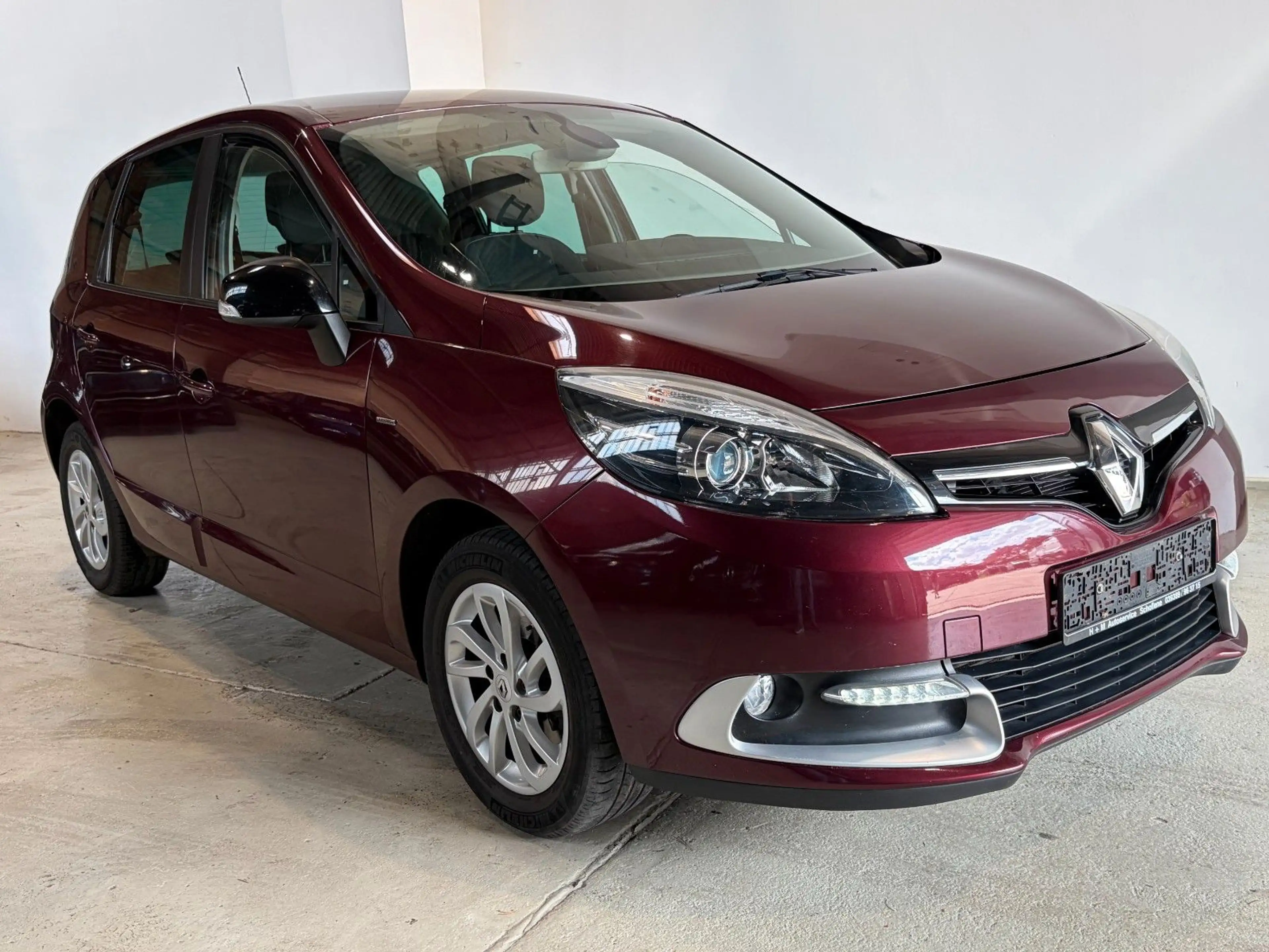 Renault Scenic III Limited 1.2 — photo 2