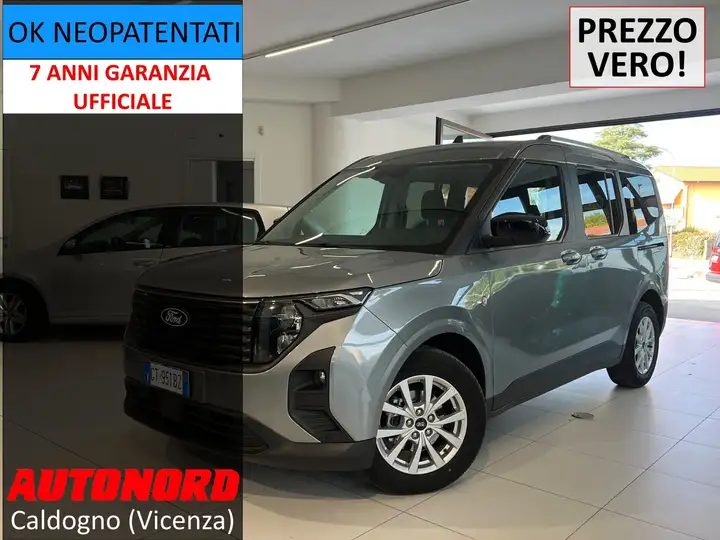 Ford Tourneo Courier Tourneo Courier 1.0 EcoBoost Titanium