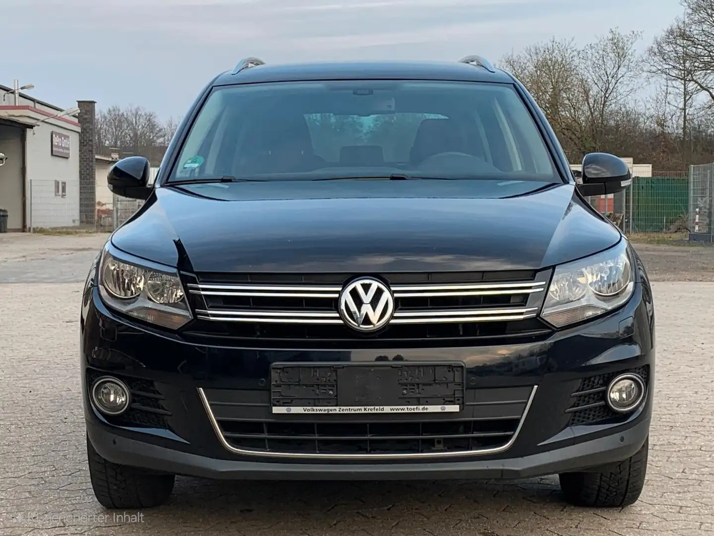 Volkswagen Tiguan Sport & Style|1.Hand|Allrad|Navi|AHK| Schwarz - 2