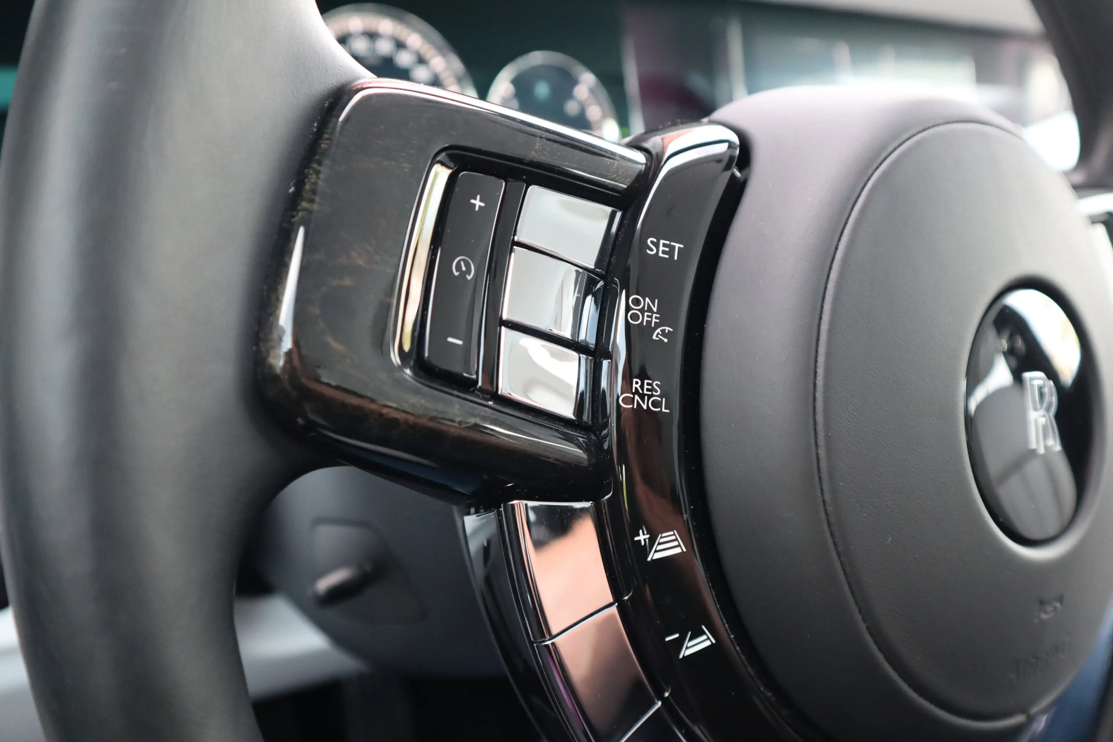 Rolls-Royce Phantom Series II "The Extrovert" | Starlight, Bespoke Aud — photo 40