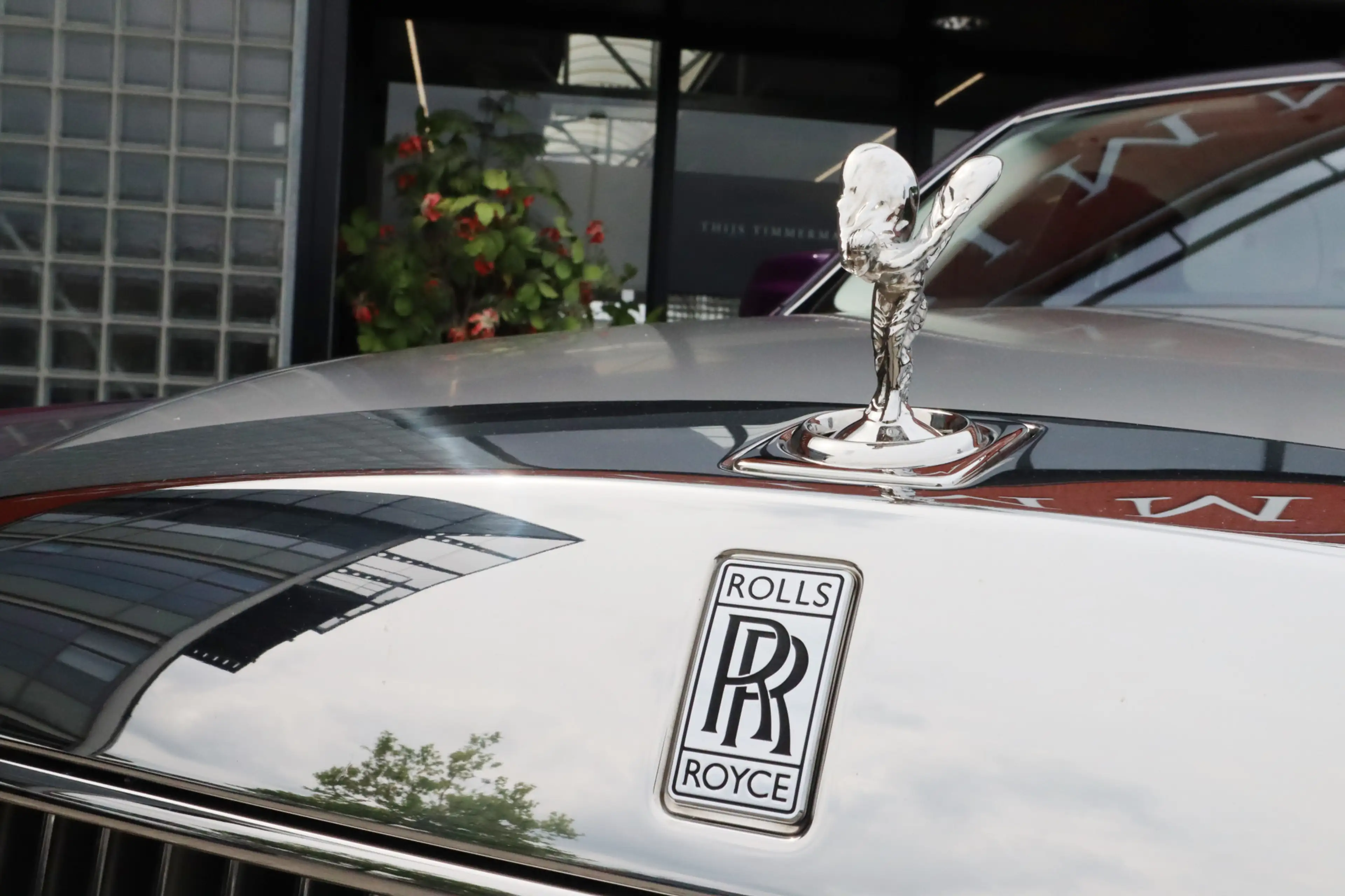 Rolls-Royce Phantom Series II "The Extrovert" | Starlight, Bespoke Aud — photo 12