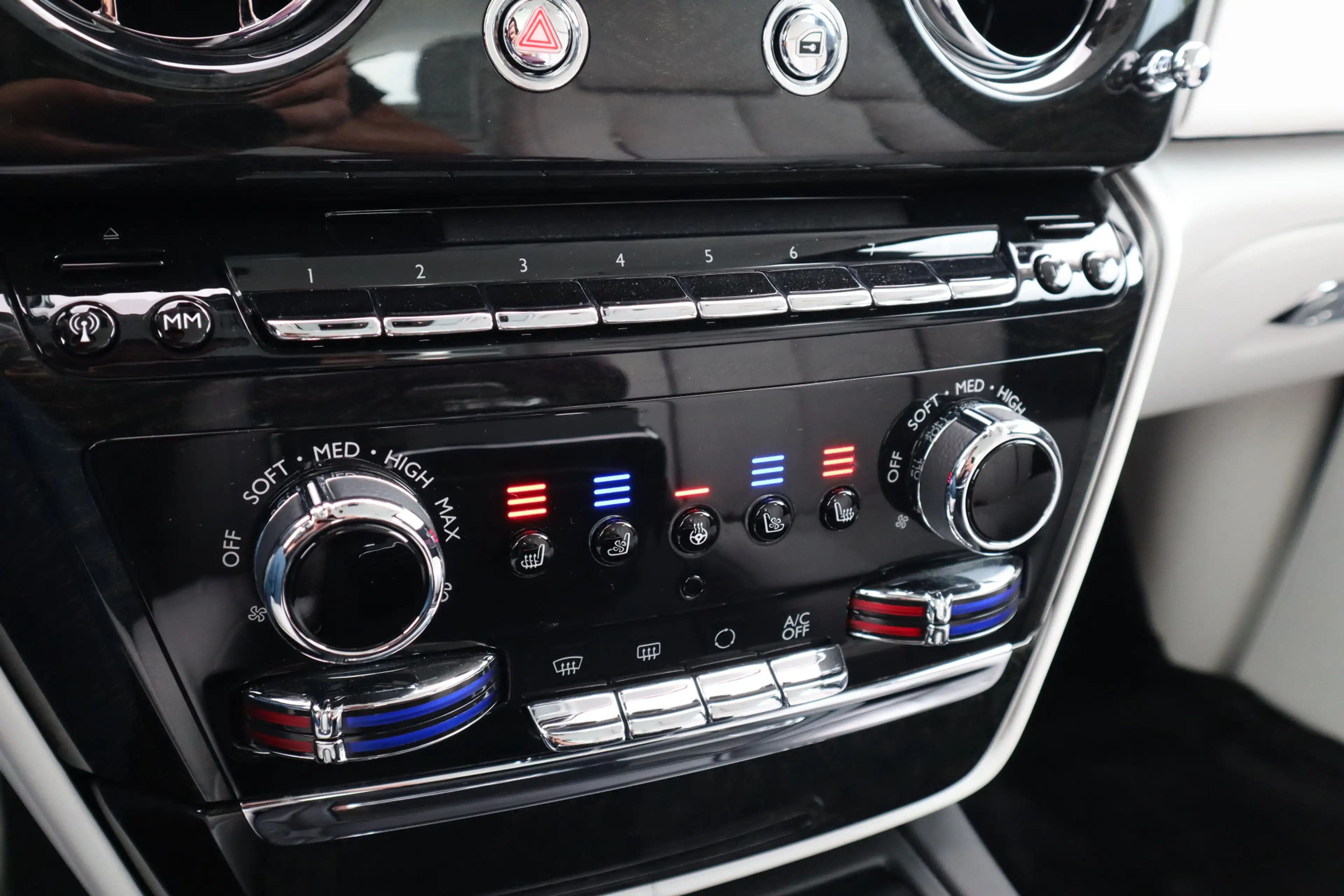 Rolls-Royce Phantom Series II "The Extrovert" | Starlight, Bespoke Aud — photo 46