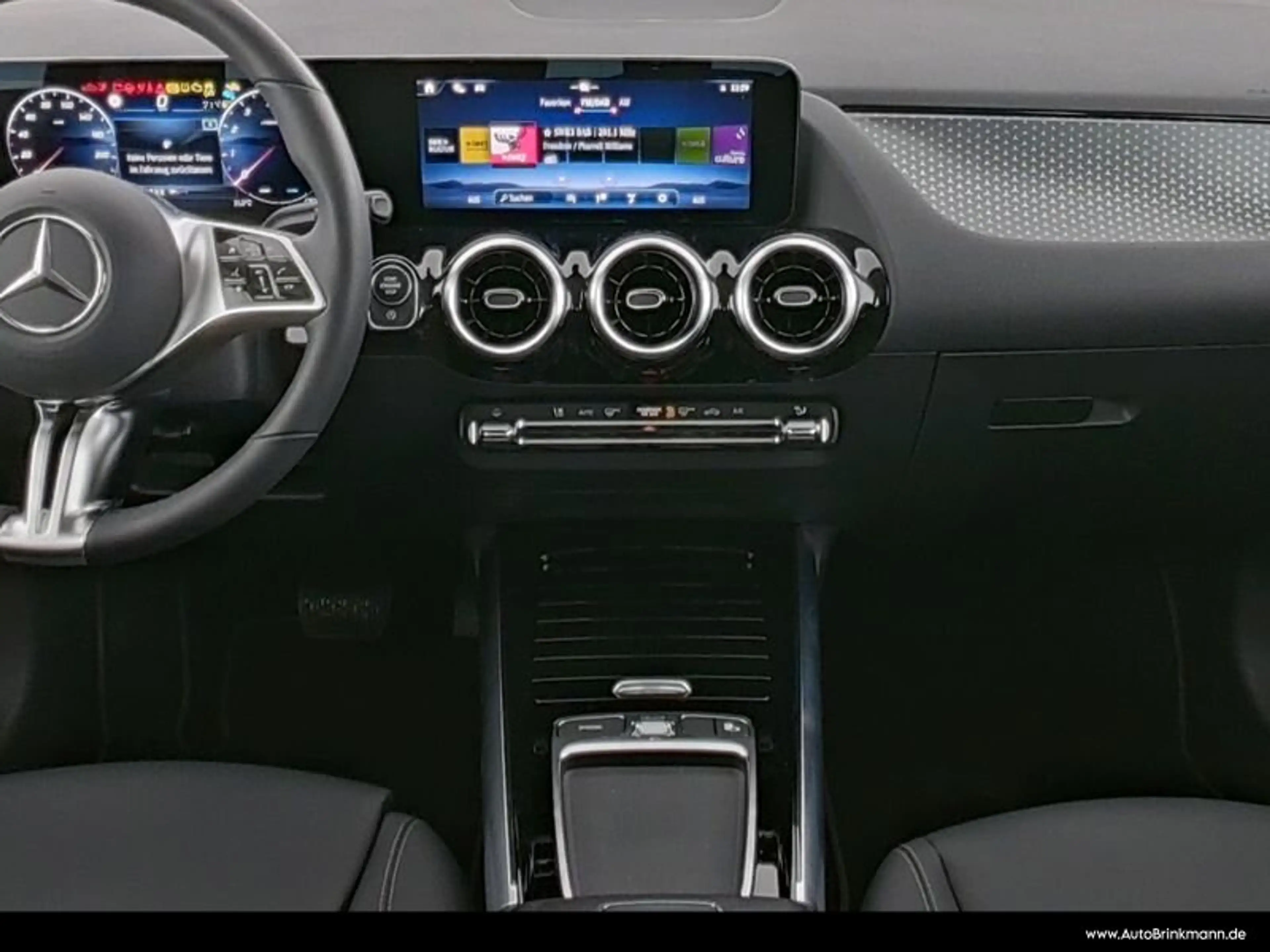 Mercedes-Benz GLA 250 GLA 250 4MATIC PROGRESSIVE/AHK/LED/KAMERA/VZ-ASS — photo 5
