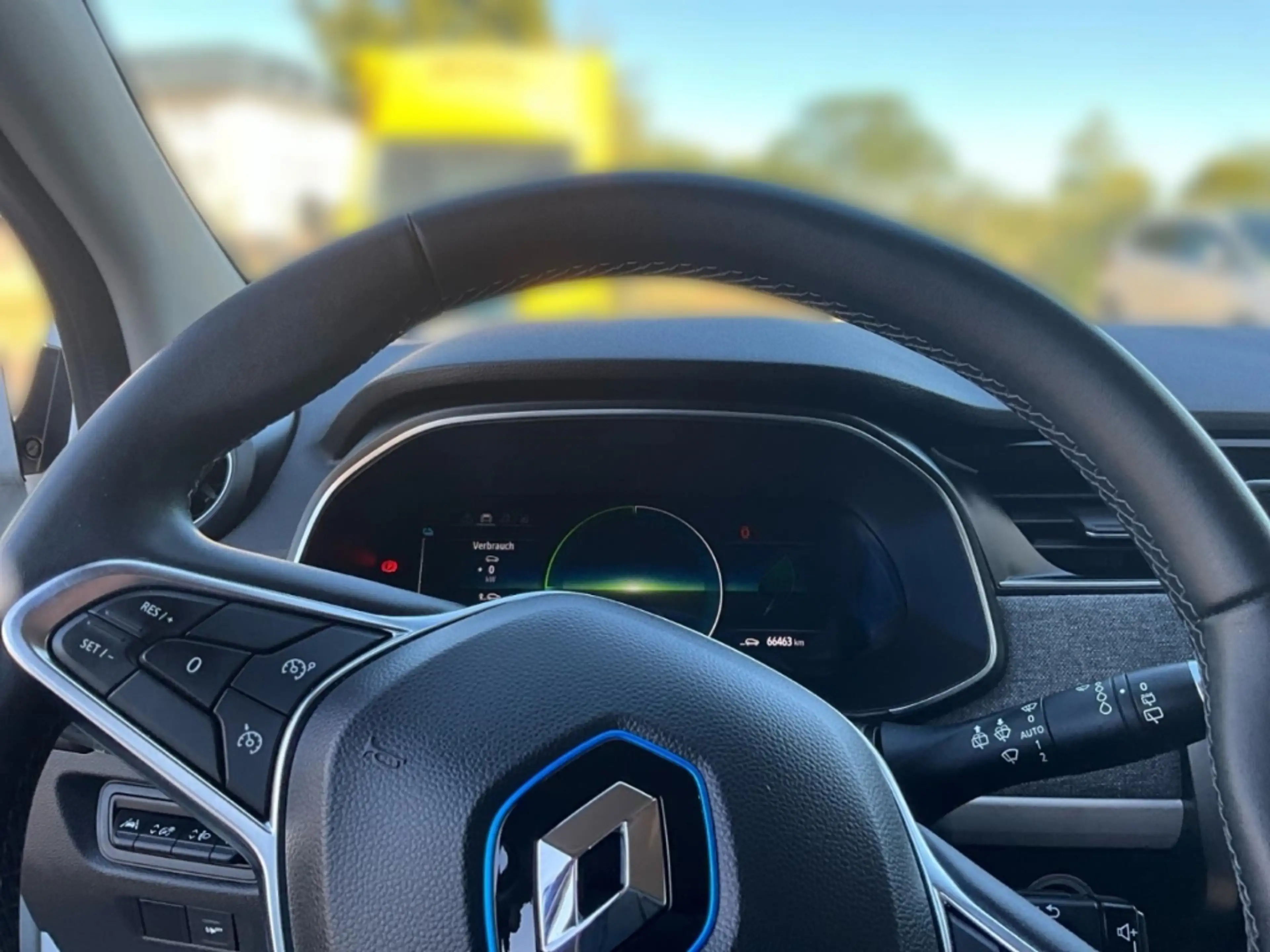 Renault ZOE Experience Digitales Cockpit LED Apple CarPlay — photo 10