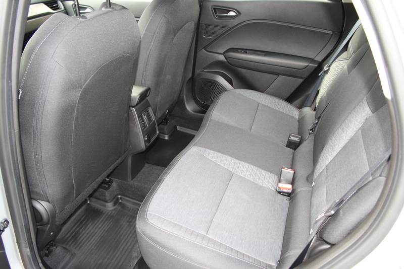 Renault Captur ZEN TCe 90 — photo 11
