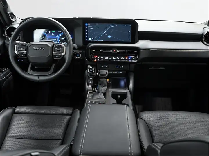 Toyota Land Cruiser 2024, foto 8