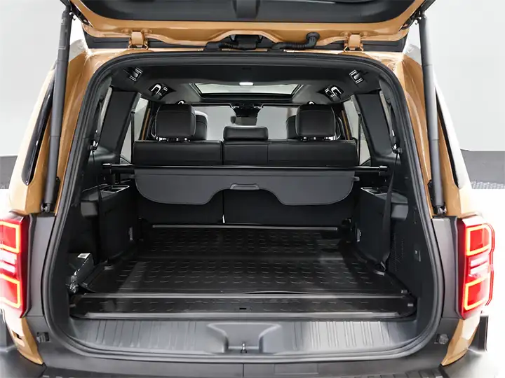 Toyota Land Cruiser 2024, foto 10