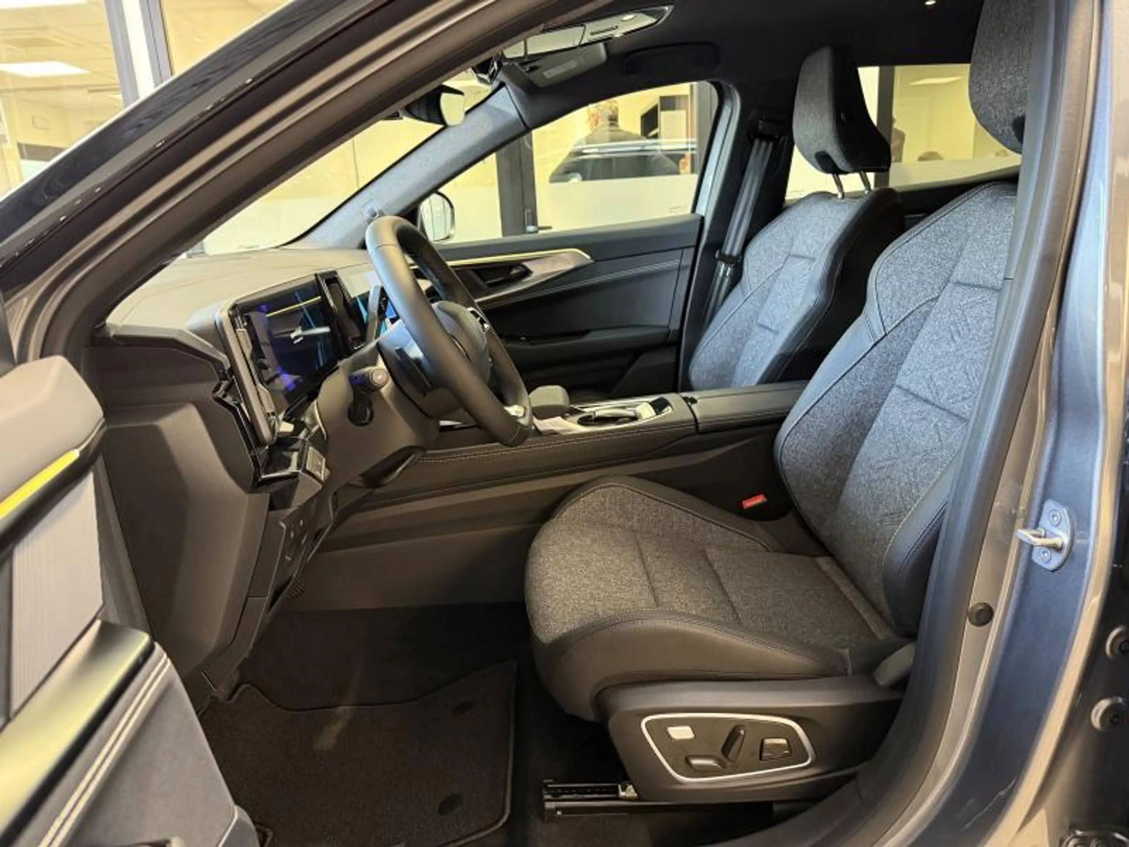 Renault Austral techno - DISPO 25/04/27 — photo 8