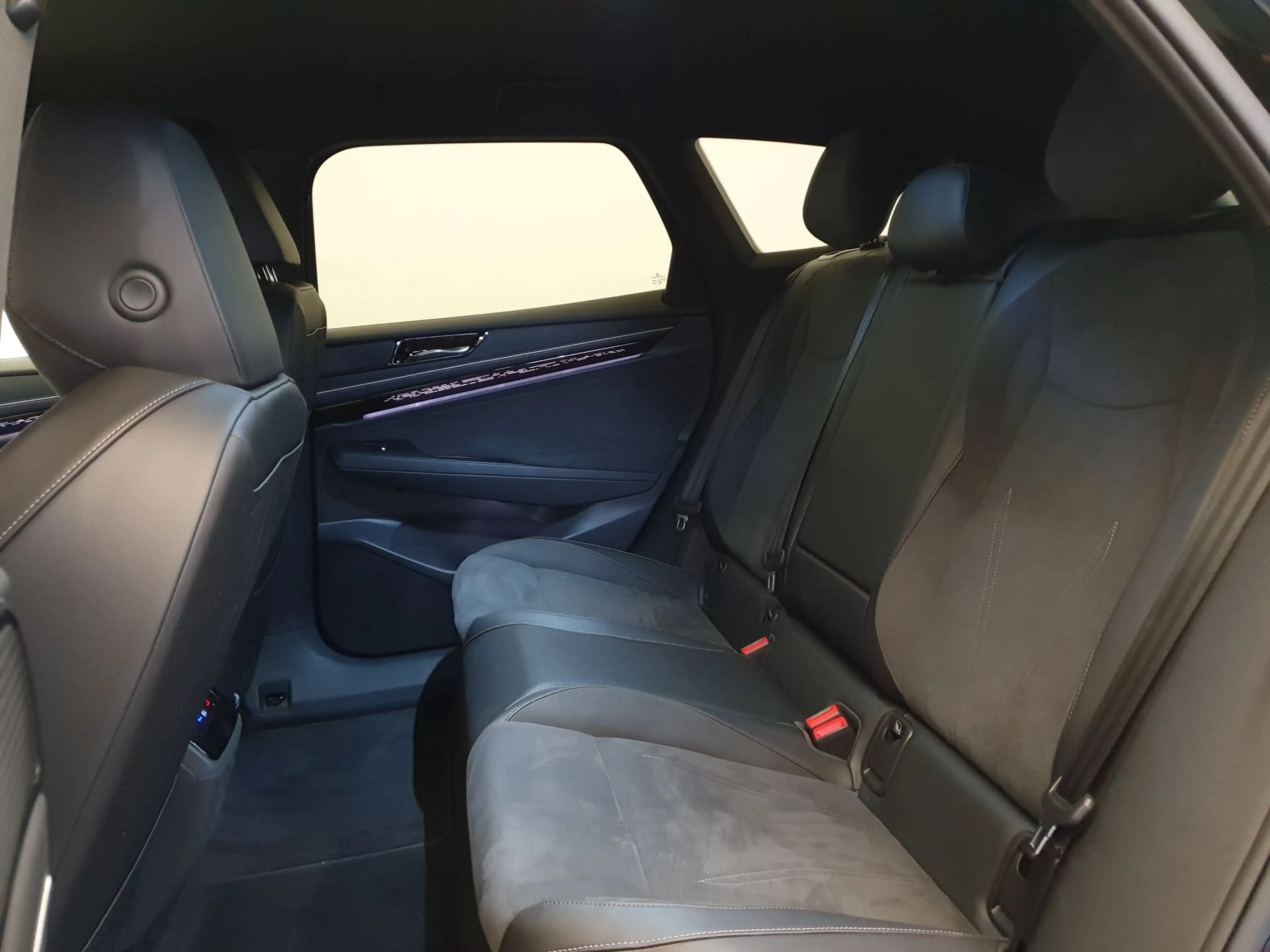 Volkswagen ID.7 Tourer Pro S 86 kWh 286pk Wegklapbare trekhaak, Wa — photo 24