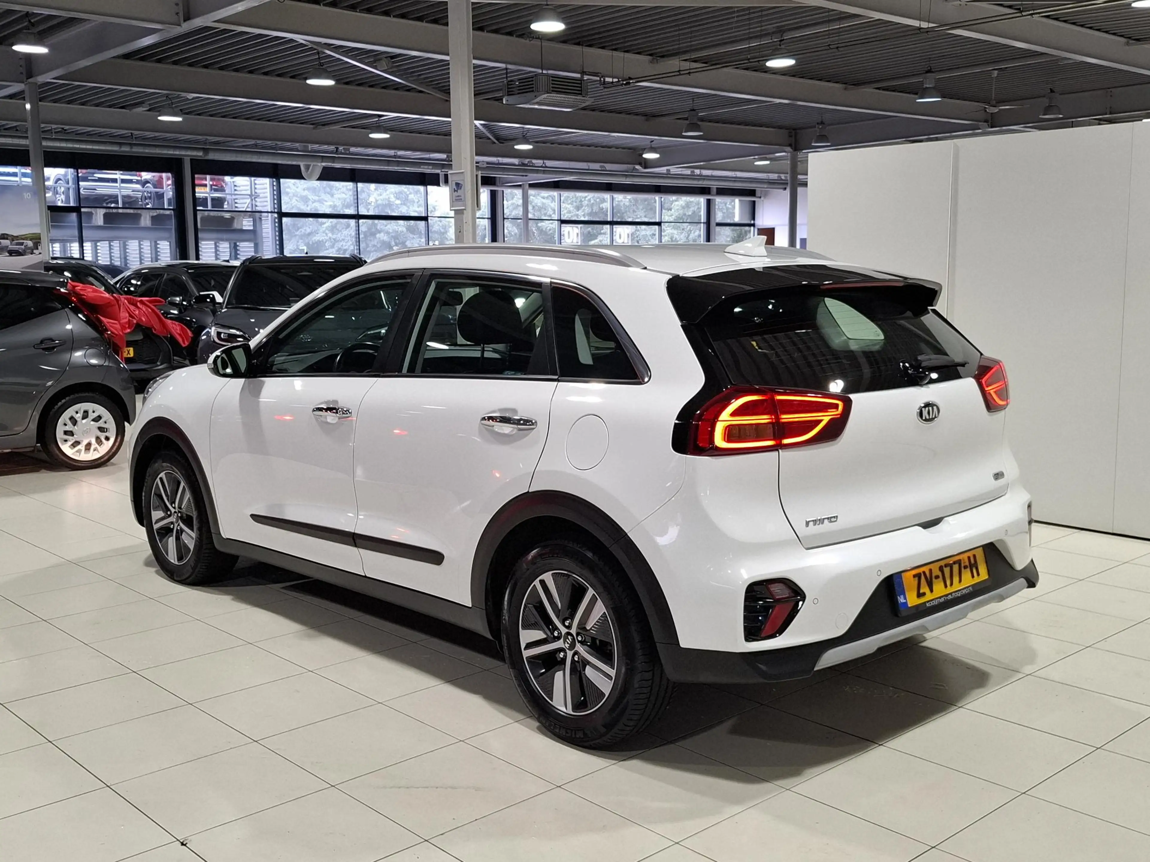 Kia Niro 1.6 GDi Hybrid DynamicLine Apple Carplay/Android A — photo 6