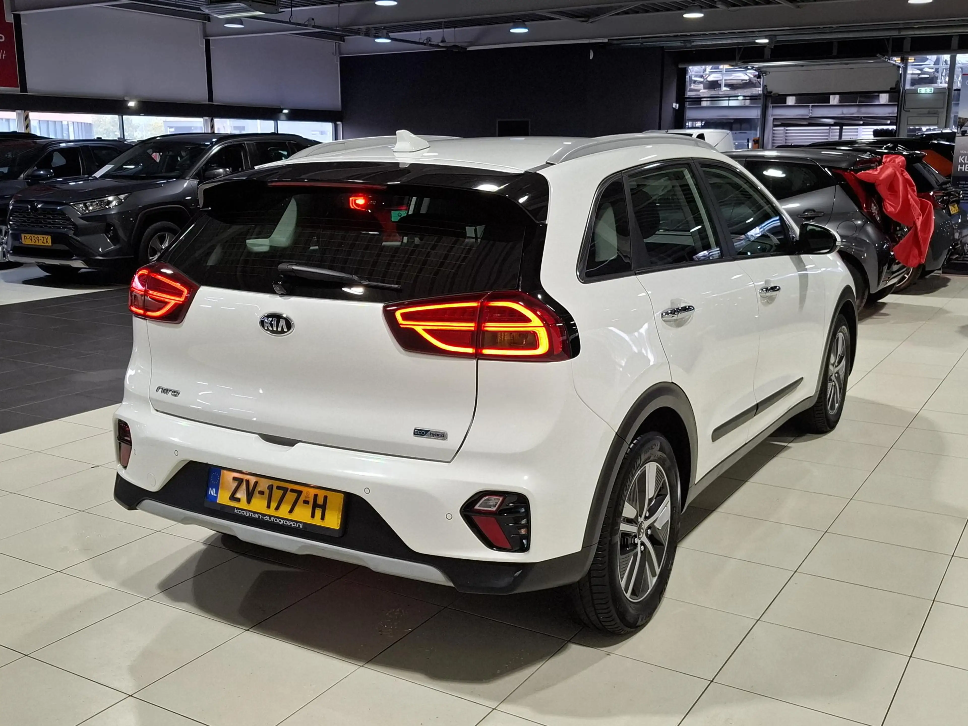 Kia Niro 1.6 GDi Hybrid DynamicLine Apple Carplay/Android A — photo 7