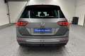 Volkswagen Tiguan R-Line LED/SHZ/PDC/AHK/Carplay/19"LM Grau - thumbnail 4