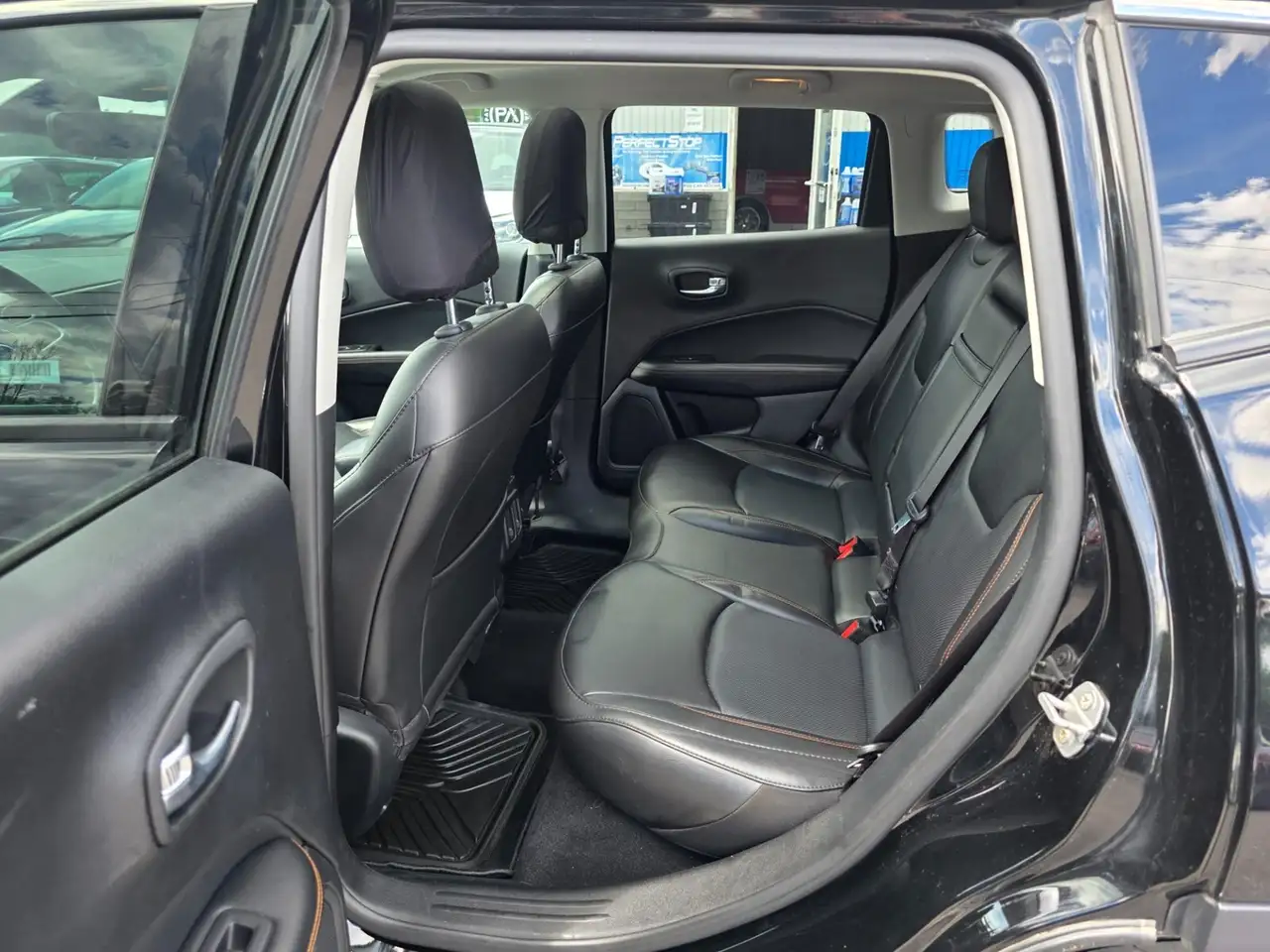 Jeep Compass снимка Jeep Compass