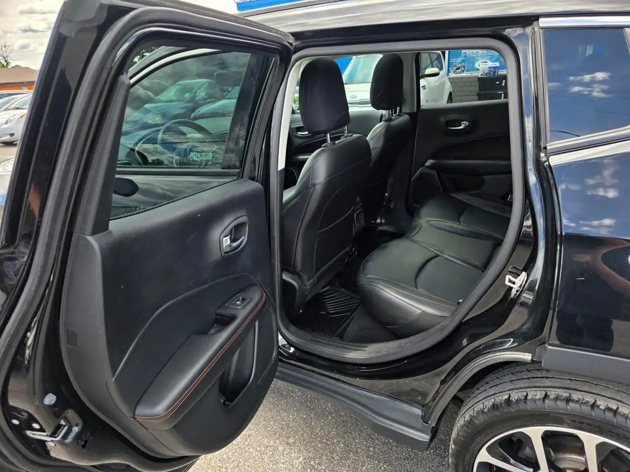 Jeep Compass снимка Jeep Compass