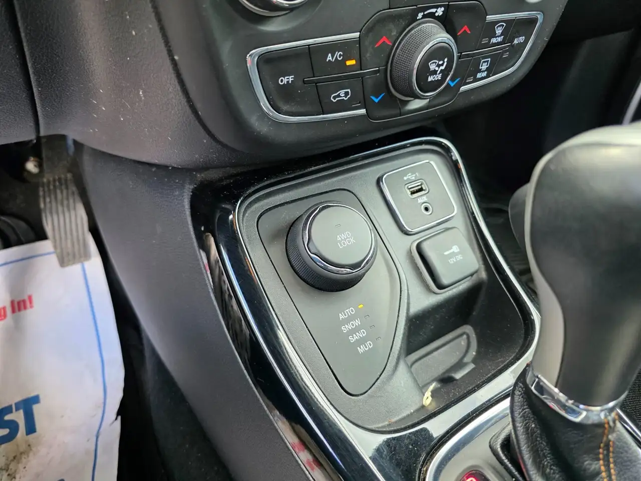 Jeep Compass снимка Jeep Compass
