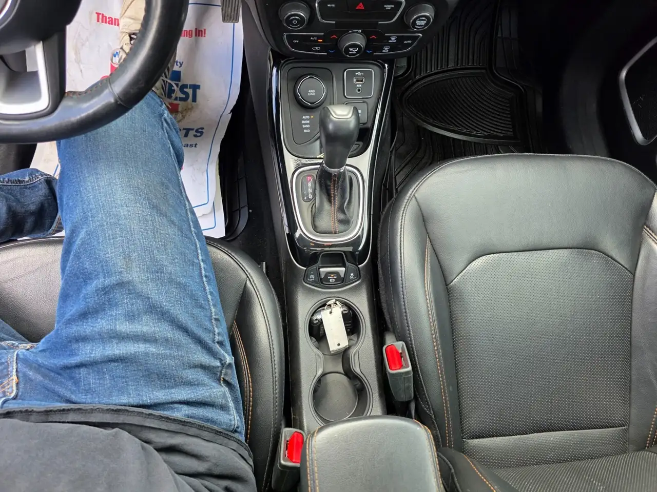 Jeep Compass снимка Jeep Compass