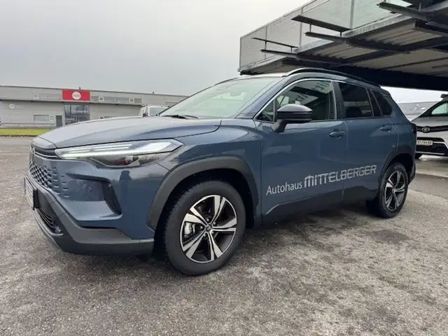 Toyota Corolla Cross 2,0 Hybrid Active Drive 2WD