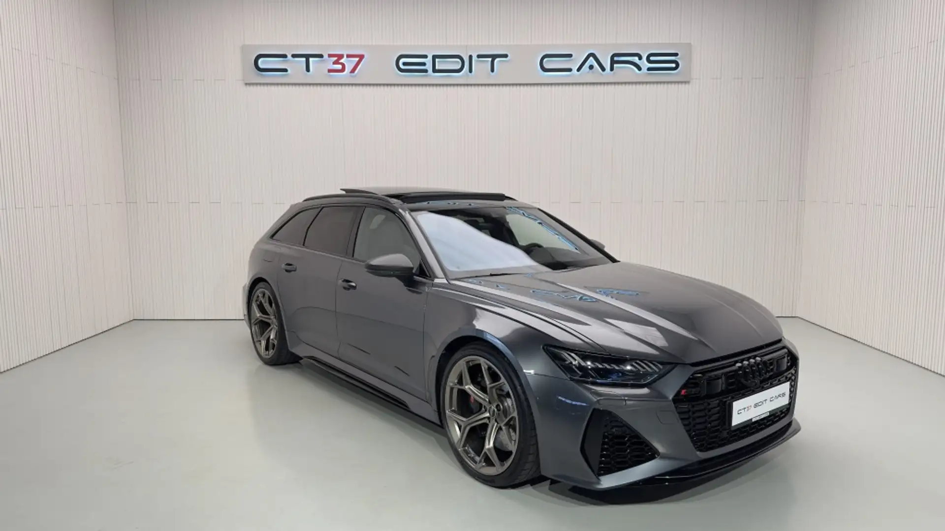 Audi RS6 Avant Performance 463kW Grijs - 2