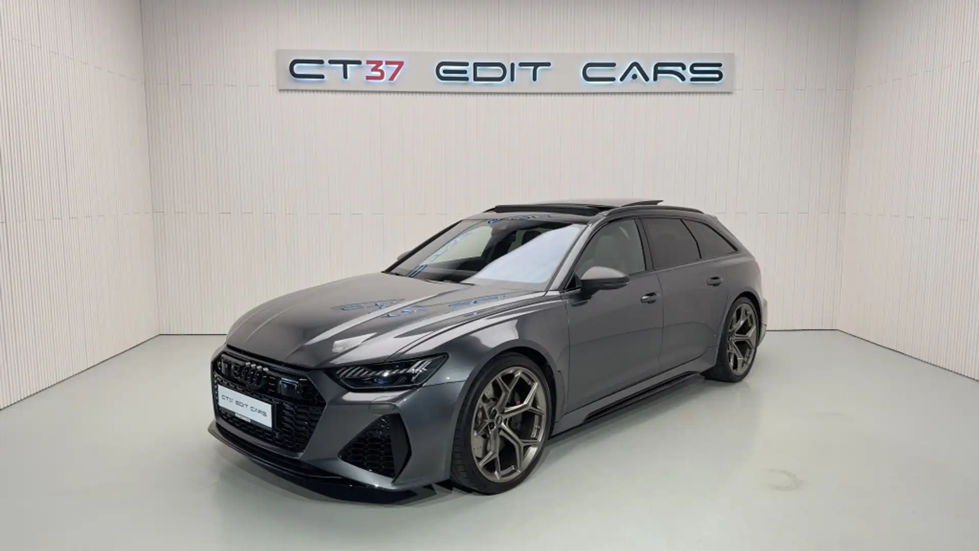 Audi RS6 Avant Performance 463kW Grijs - 1