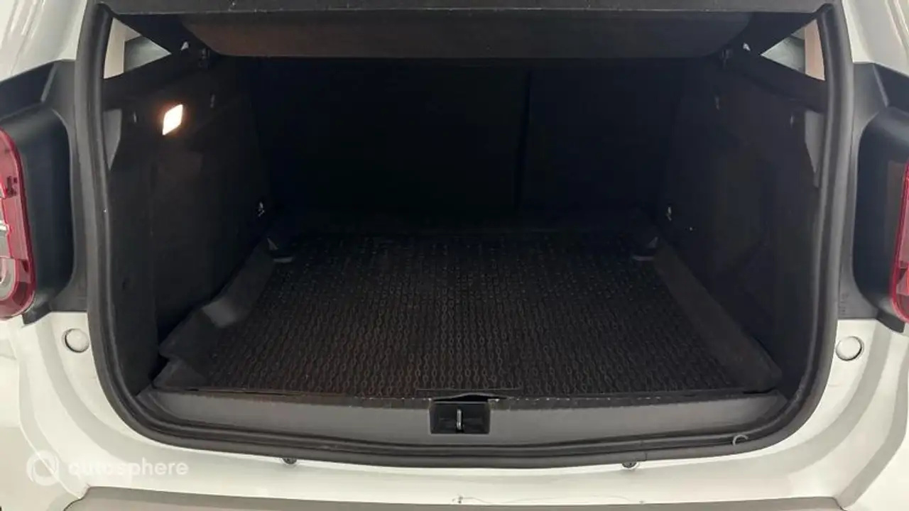 Dacia Duster — photo 14