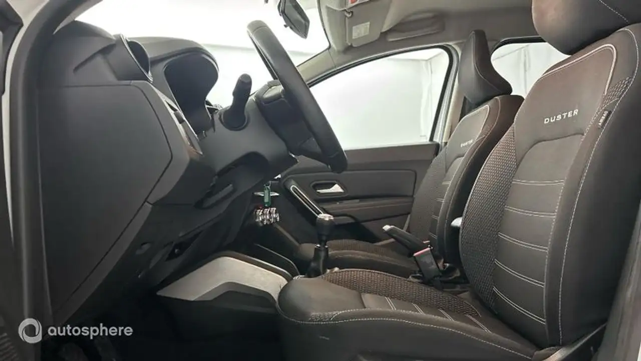 Dacia Duster — photo 12