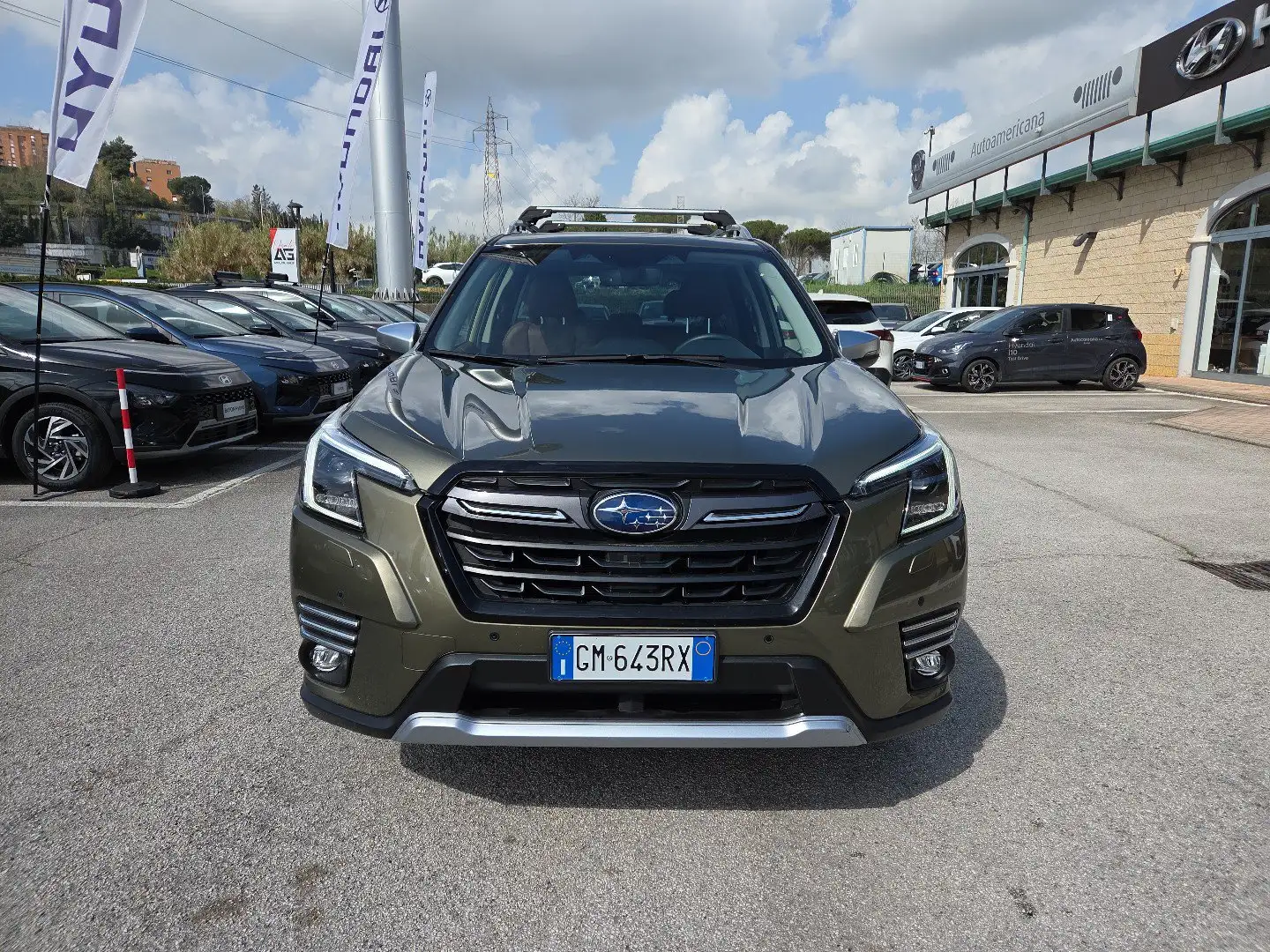 Subaru Forester 2.0 e-Boxer MHEV CVT Lineartronic Premium Verde - 2